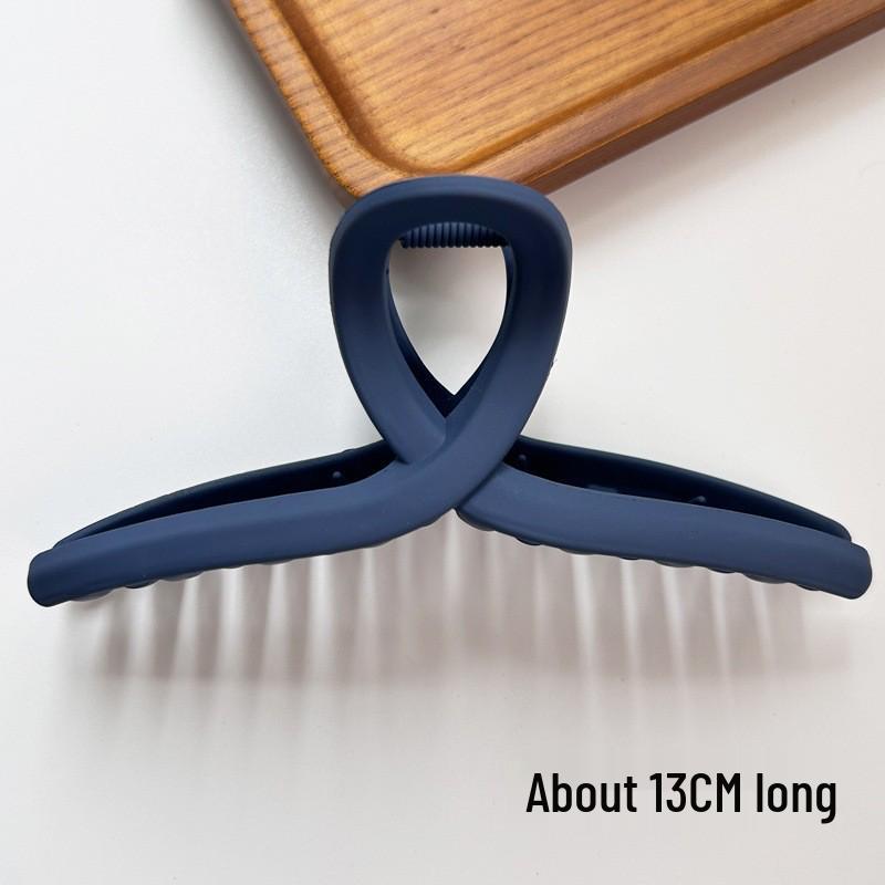 Large French Retro Claw Hair Clip for Elegant Women's Hairstyles.