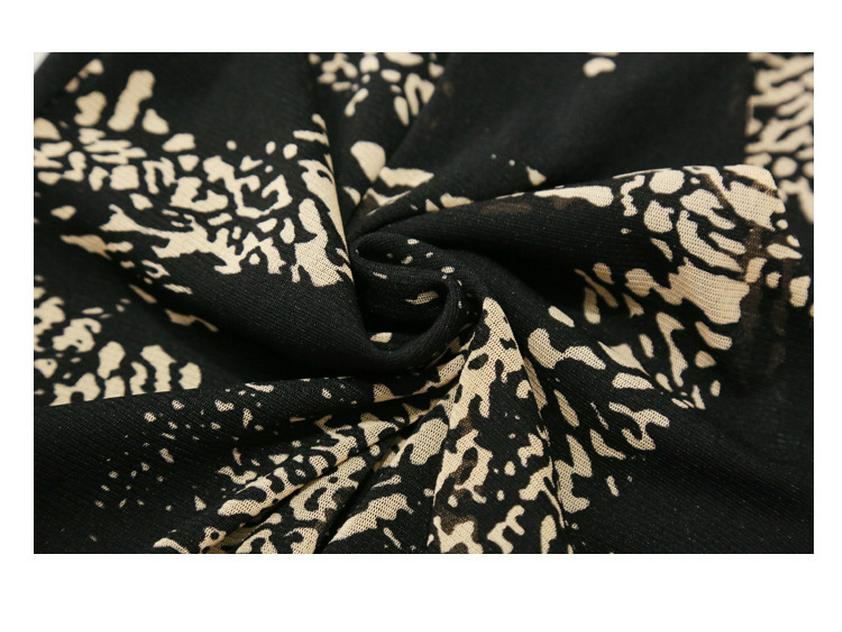 2023 Women's European Slim-Fit V-Neck Mesh Print Mid-Sleeve Pleated T-Shirt