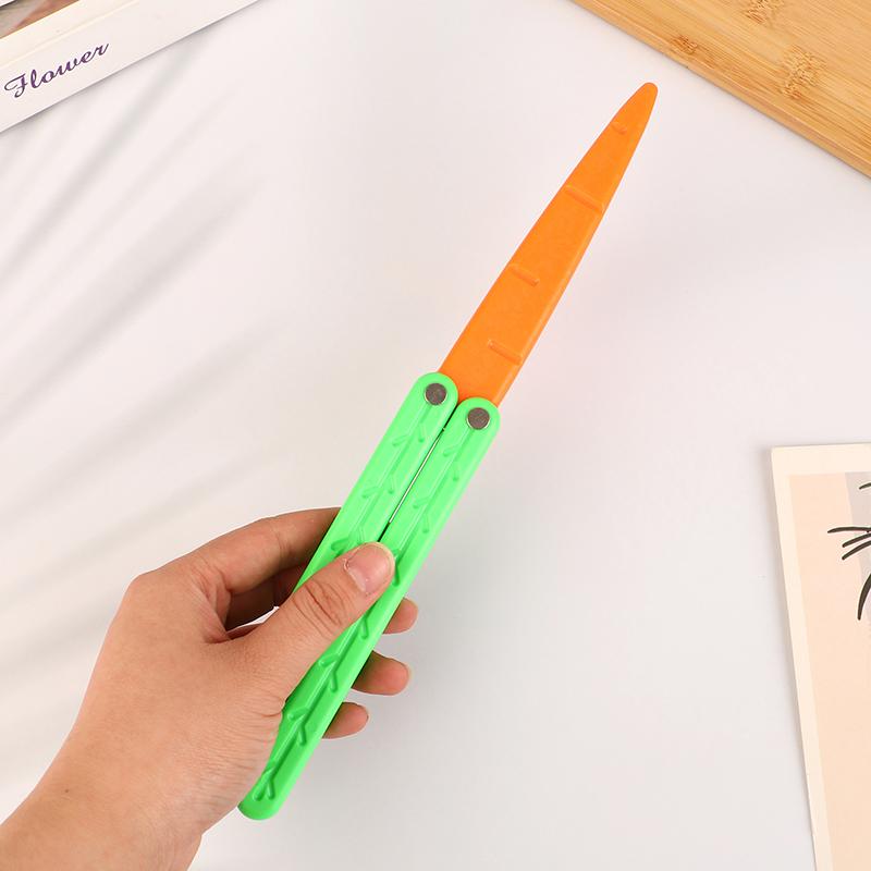 3D Printing Gravity Radish Knife Mini Carrot Model Push Card Decompressionn Toy Student Prize Children'S Cognitive Toys