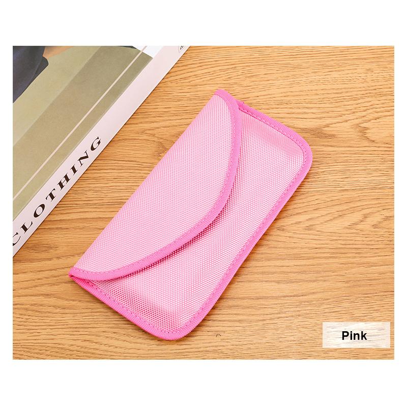 Portable Car Key Signal Blocker Case Faraday Cage Fob Pouch Keyless RFID Blocking Bag RFID Card Protector Car Accessories