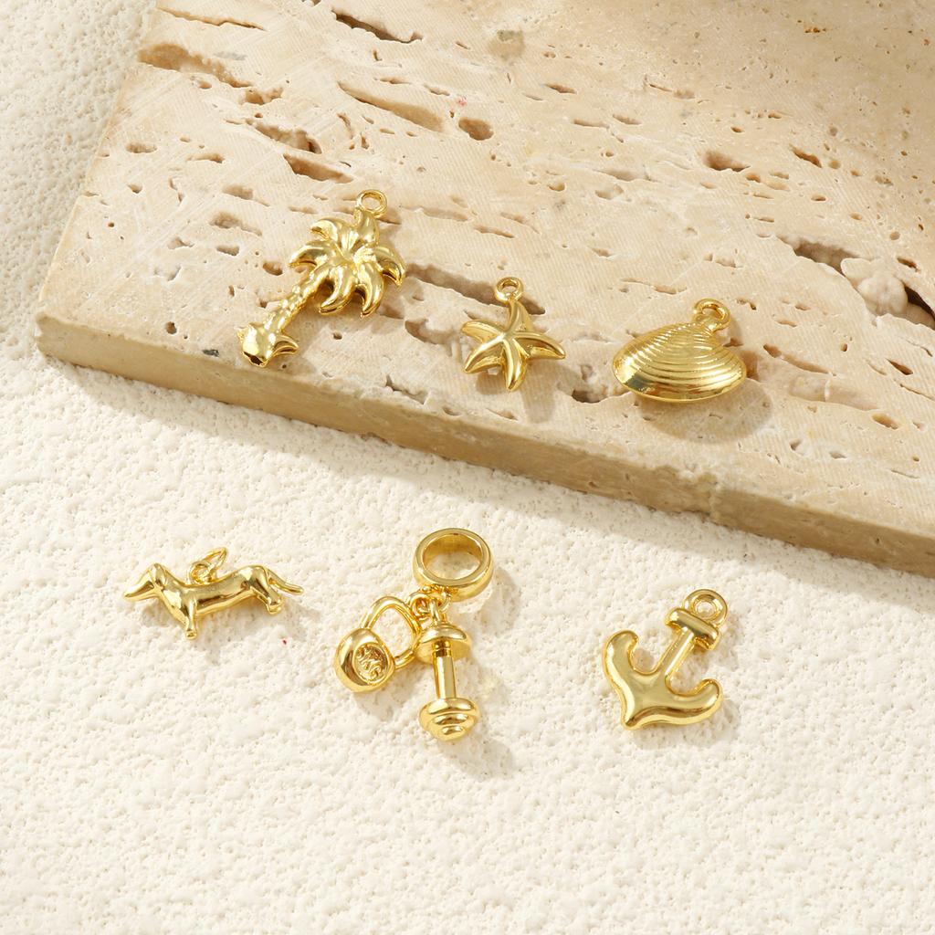 2 Pcs Brass Charms 18K Gold Plated Scallop Starfish Coconut Tree Dog Pendants For DIY Necklace Bracelet Jewelry Making Findings