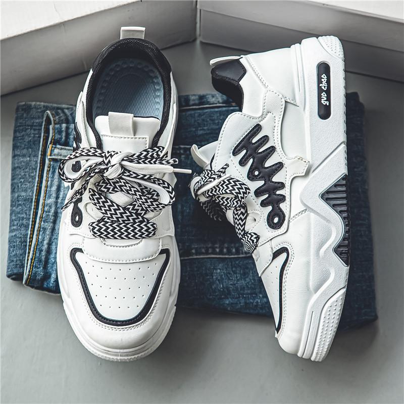 Fashion Men’s Vulcanized Shoes New White Chunky Walking Sneakers Men Korea Student Basketball Shoes Male Canvas Casual Shoes