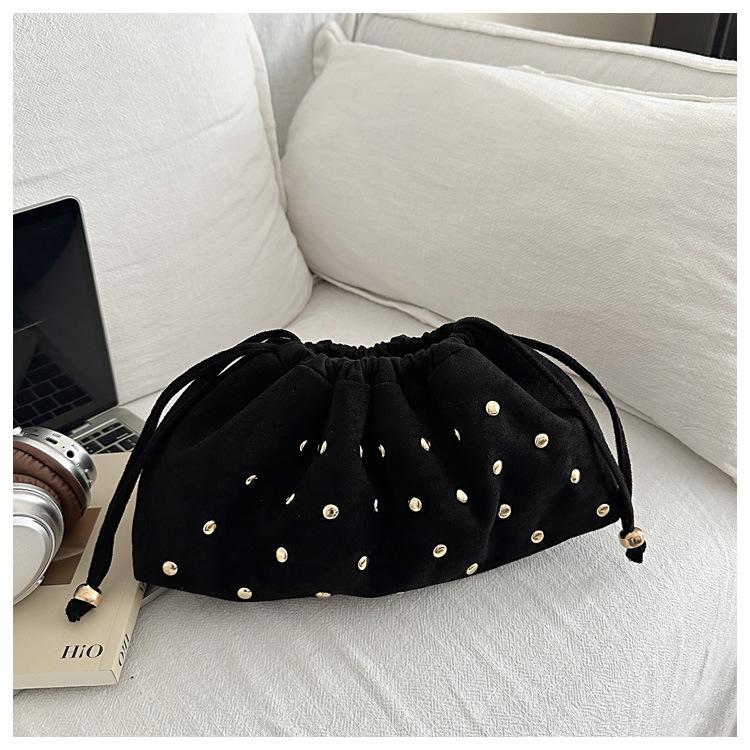 

New Retro Simple Casual Top Handle Bag Comfortable and Versatile Texture Crossbody Bag Women Fashi Wrinkle Bucket Shoulder Bag чёрный