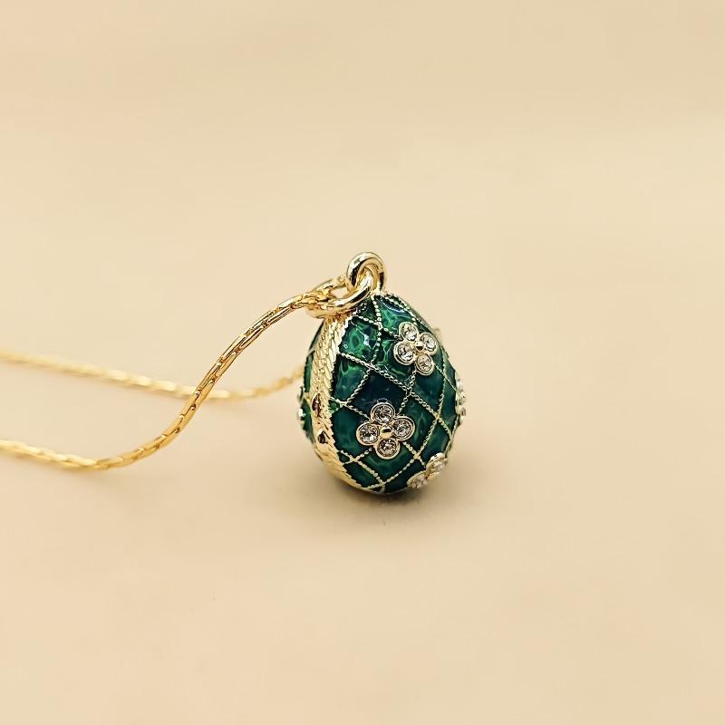 Explosive open and close Easter egg copper gold-plated four-leaf clover micro-inlaid pendant, enamel necklace jewelry