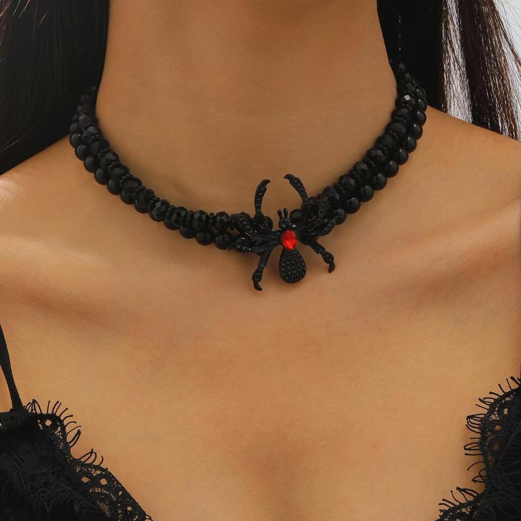 Halloween Spinnenstecker: Dunkler, dreidimensionaler Punk-Stil für einen coolen, ausgefallenen Look - Perfekt für europäische und amerikanische Fashionistas.