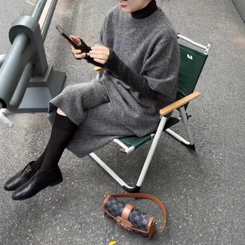 Costum gri nou, elegant, de iarnă 2025, larg, din două piese - Design chic de nișă