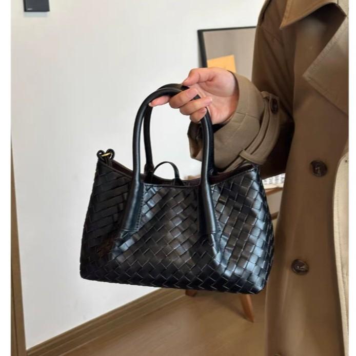 Guangzhou Shiling Double-Sided Available Hand-Woven Portable Vegetable Basket Casual Versatile Messenger Bag