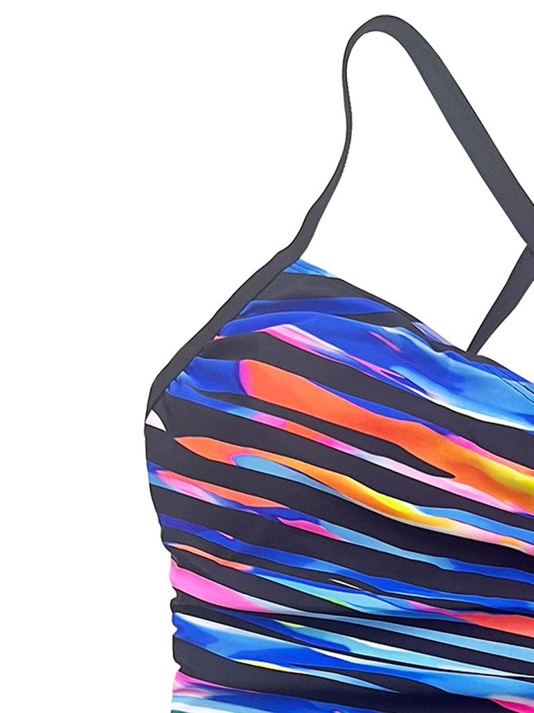 Plus Size Slimming One-Piece Swimsuit – Fashionable Print