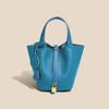 2025 Trending Women's Genuine Leather Cowhide Bucket Bag: Versatile, Top Layer Vegetable Tanned Handbag