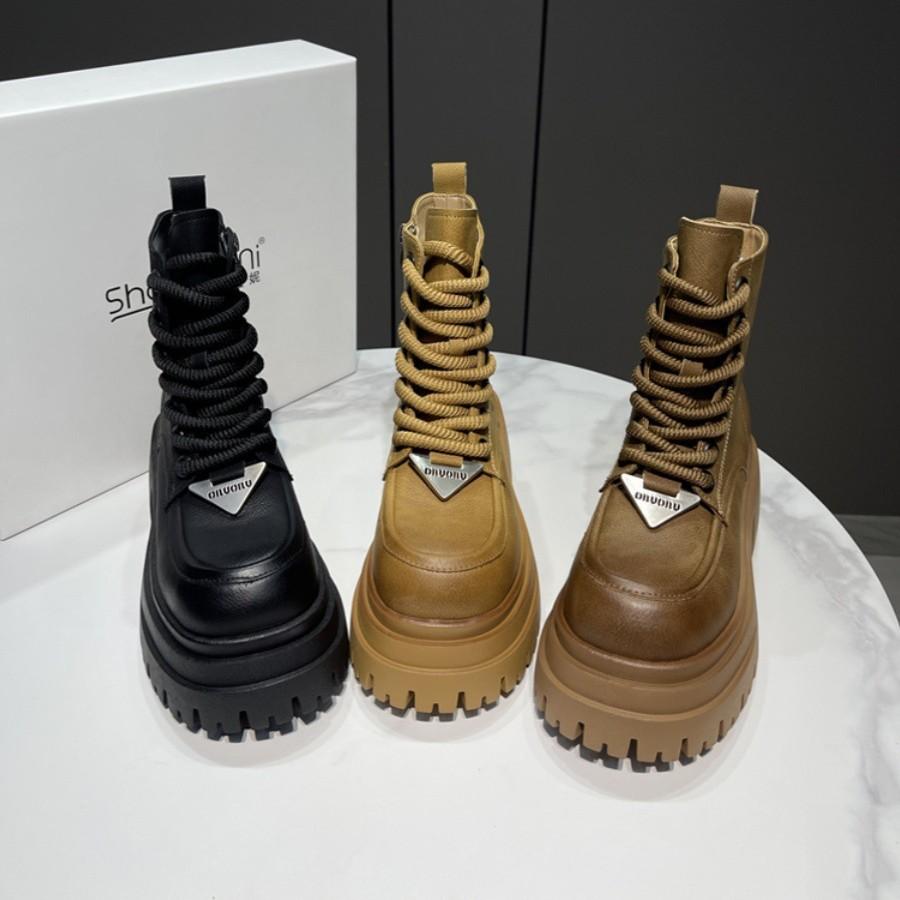 Yueyu European Station Thick-soled Martin Boots Women's 2025 Winter Leather Lace-up Round Head British Versatile Height Boots