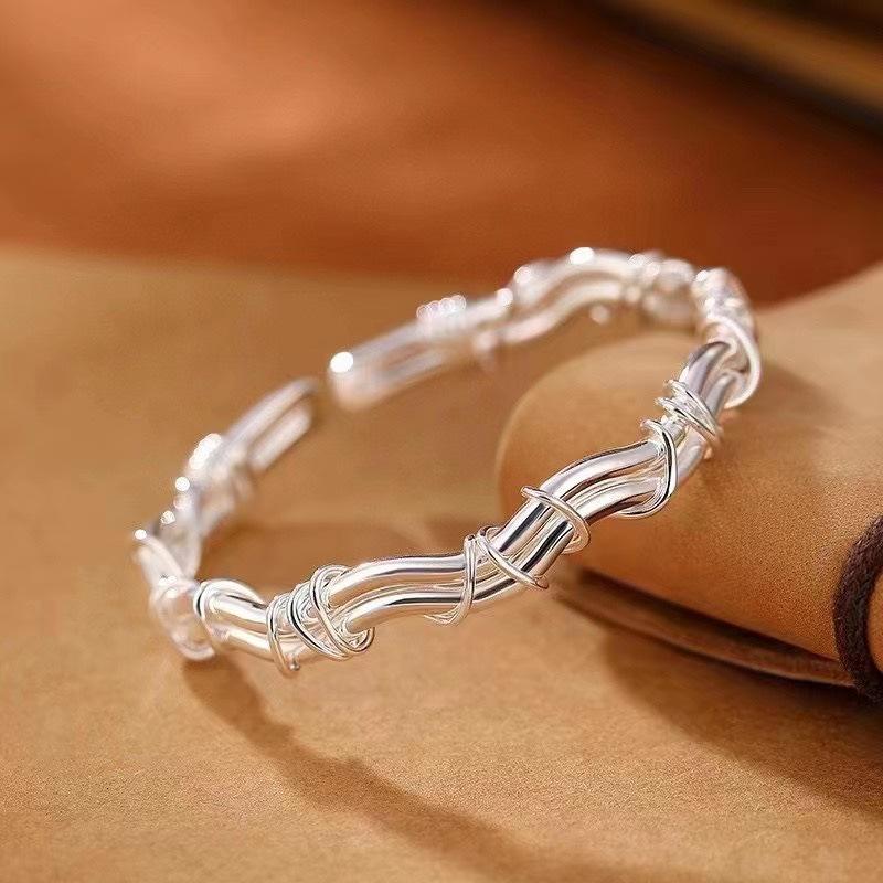 

Zuyin S999 Твердый браслет для женщин в тяжелой промышленности с открытой лозой, не выцветающий, маленький и свежий, темпераментный, подарок из чистого серебра Adjustable size