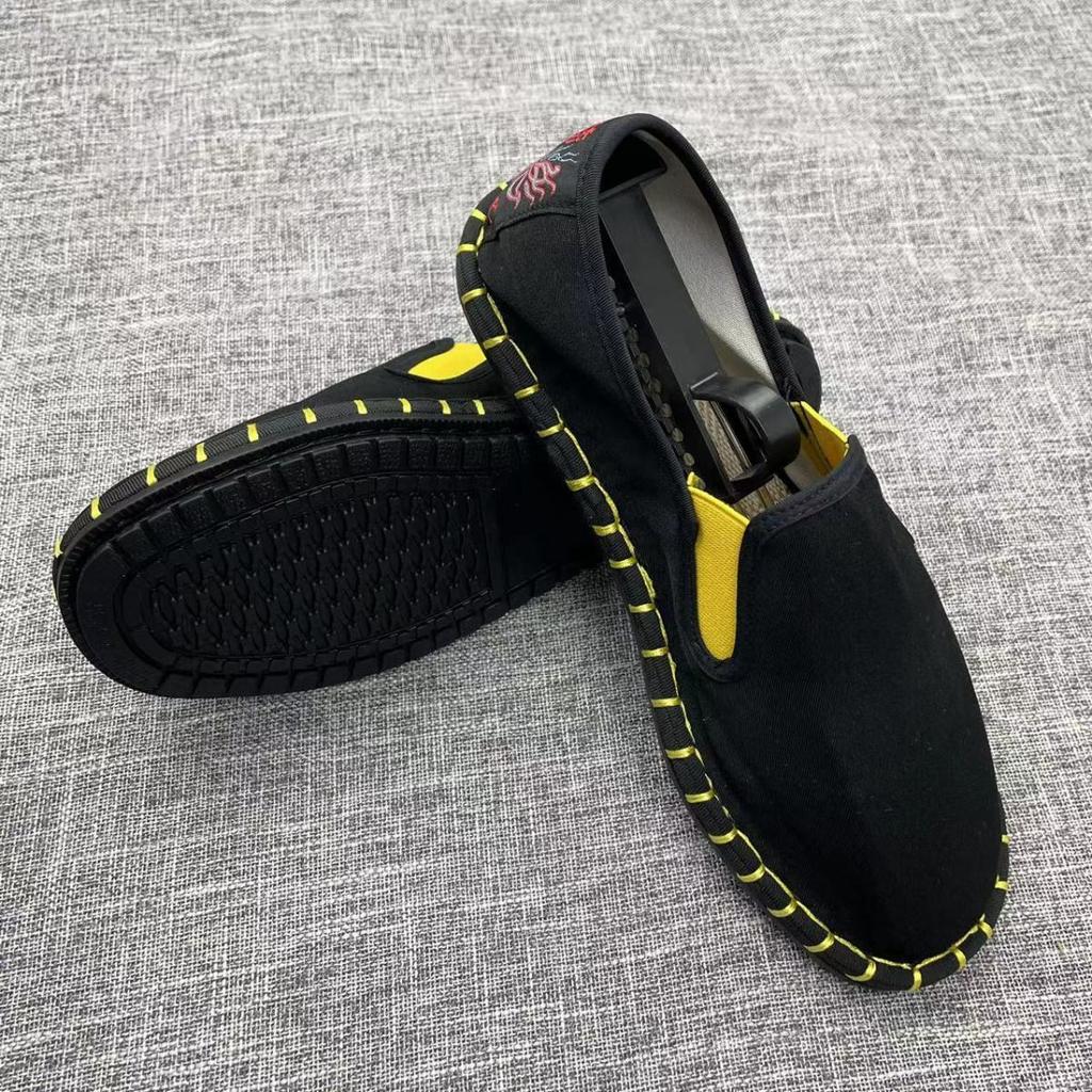 Handbestickte alte Peking-Stoffschuhe, Segeltuchschuhe, Paar Freizeitschuhe