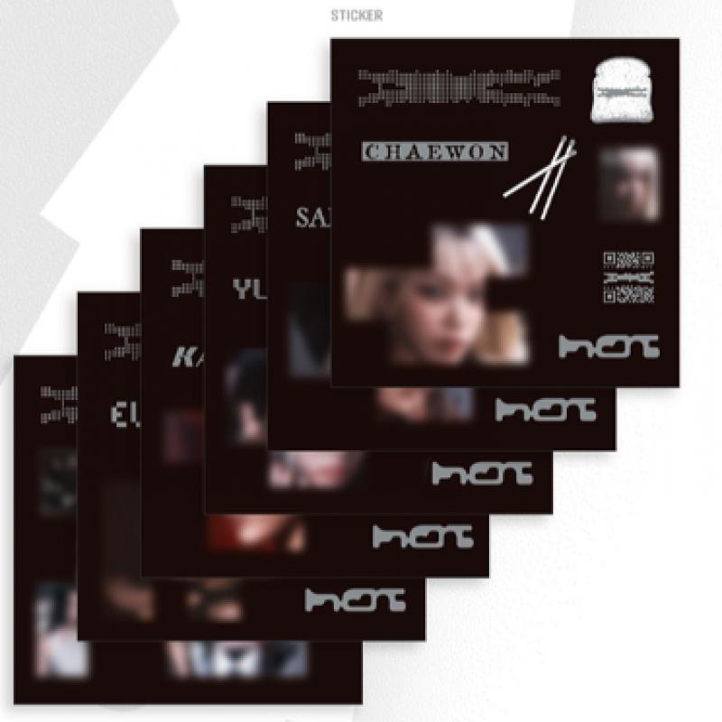 Le Sserafim   Mini Album 5th   Hot  Compact Ver. 