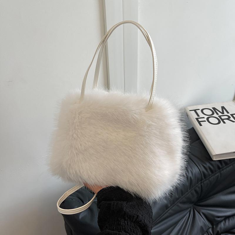 

Волосатая сумка женская новая высококлассная плюшевая наплечная сумка-мессенджер плюшевая портативная сумка-ведро 23*18*7cm хаки