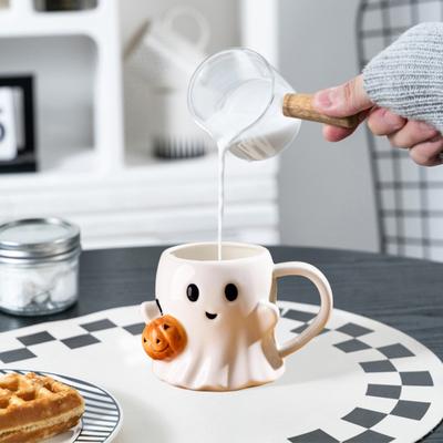 Yousheng 1/2 Stück 600ml Wasserbecher 3D-Effekt Geist mit Kürbis-Design Keramiktasse Haushalt Bar Küche Restaurant Getränkebehälter