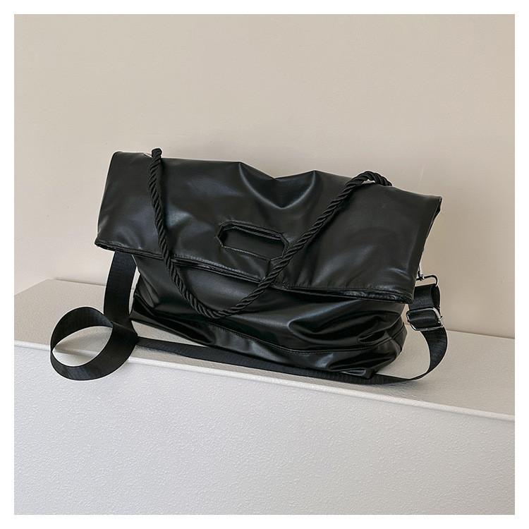 Pu Crossbody Bag With Zipper Closure For Daily Use Womens Streetwear Small Handbag