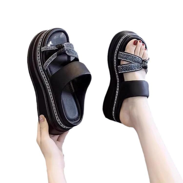 Thick bottom inner heel cool slippers women wear 2025 summer new fashion Internet celebrity muffin wedge heel