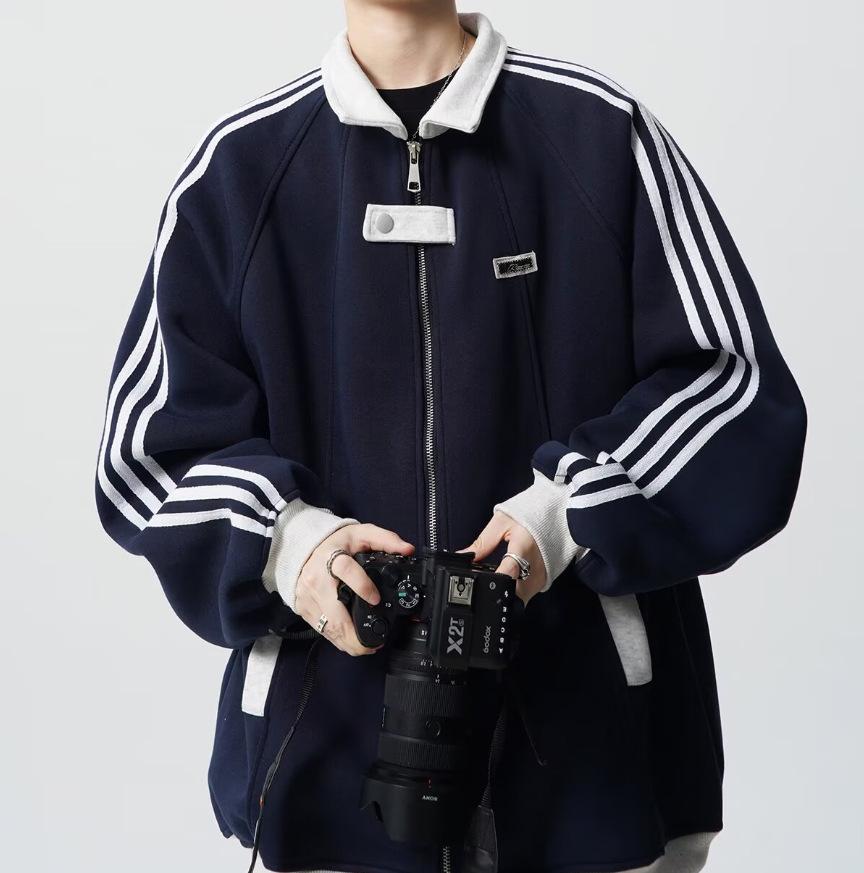 Japanese Harajuku Style Men's Cardigan – Versatile, Trendy, and Simple Design