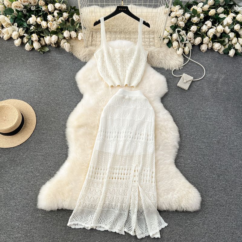 

Early Spring Wear Suit Cut Out Split Skirt Suspenders White All yards