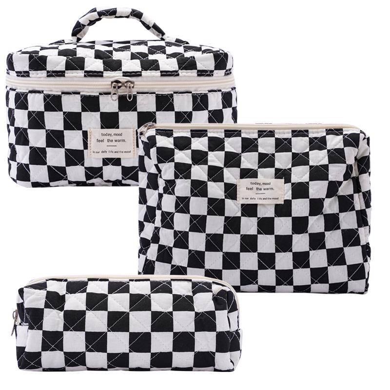 2023 Floral Cute Cotton Makeup & Toiletry Bag - Small, Fresh, Portable Storage Case