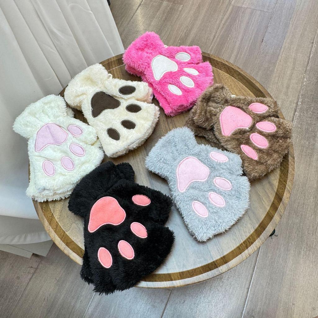 Women's Cute Cat & Bear Paw Fingerless Fleece Gloves