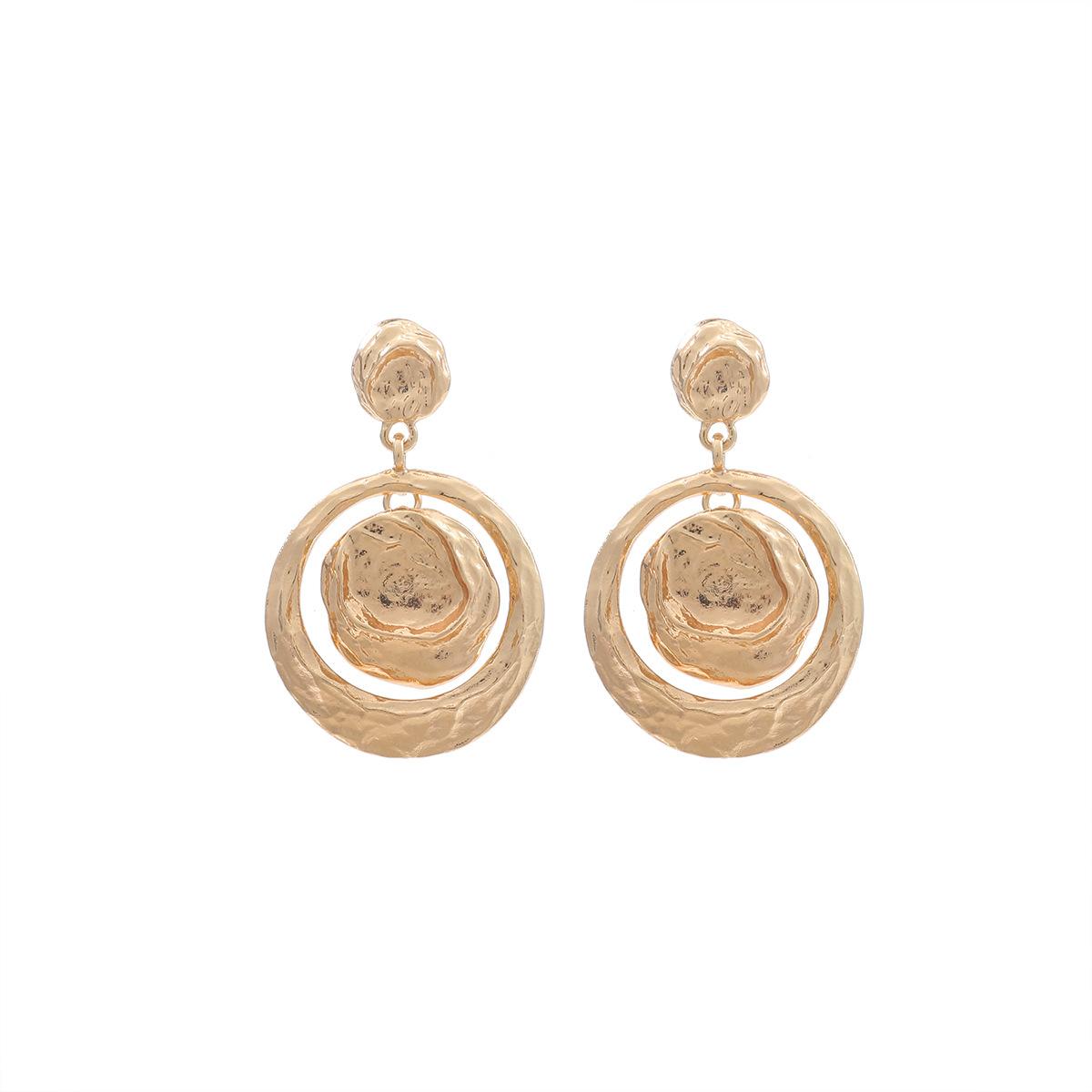 Exaggerated big alloy geometric shape, simple and fashionable earrings, women s irregular hollow earrings