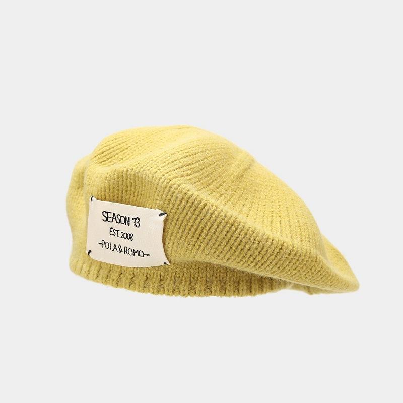 Autumn and winter new knitted beret ins literary and retro painter hat girls show their faces small versatile hat