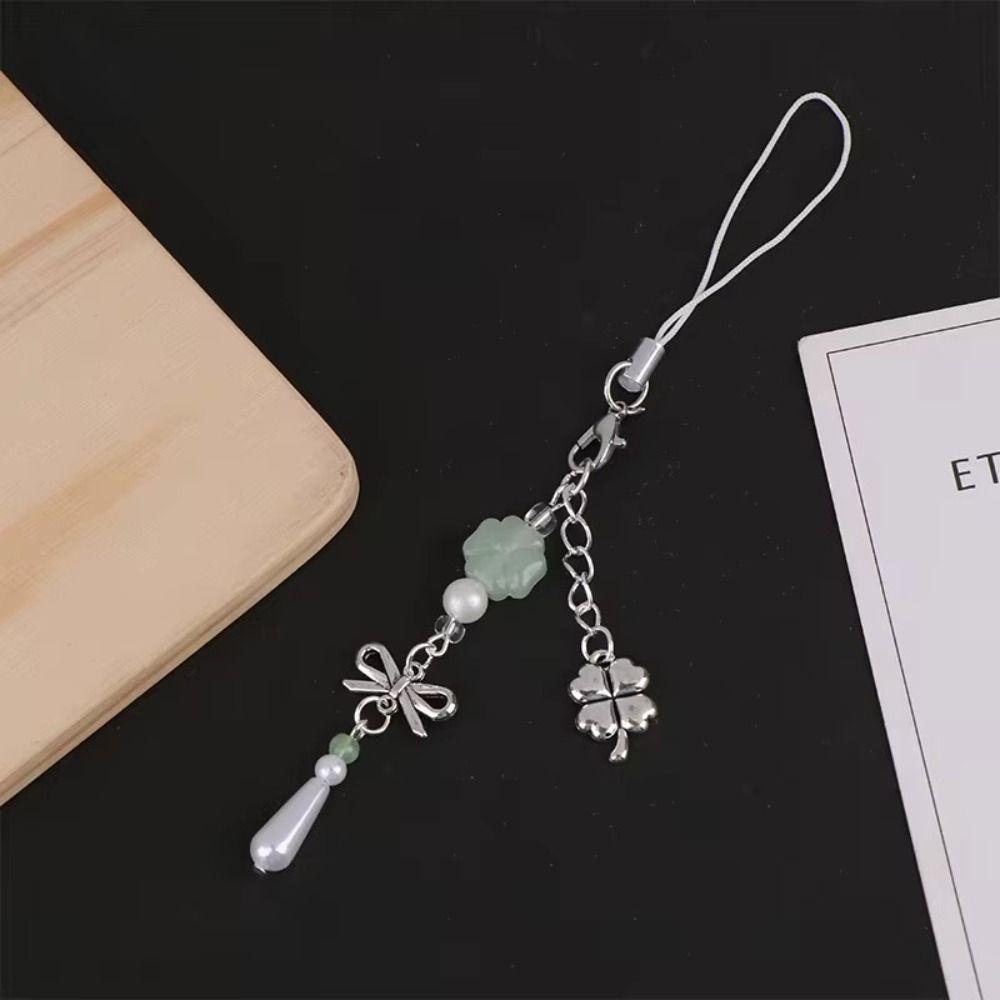 Lucky Four Leaf Clovers Phone Chain Wrist Strap Y2K Lanyard Fashion Beads Phone Pendant  Women Gils