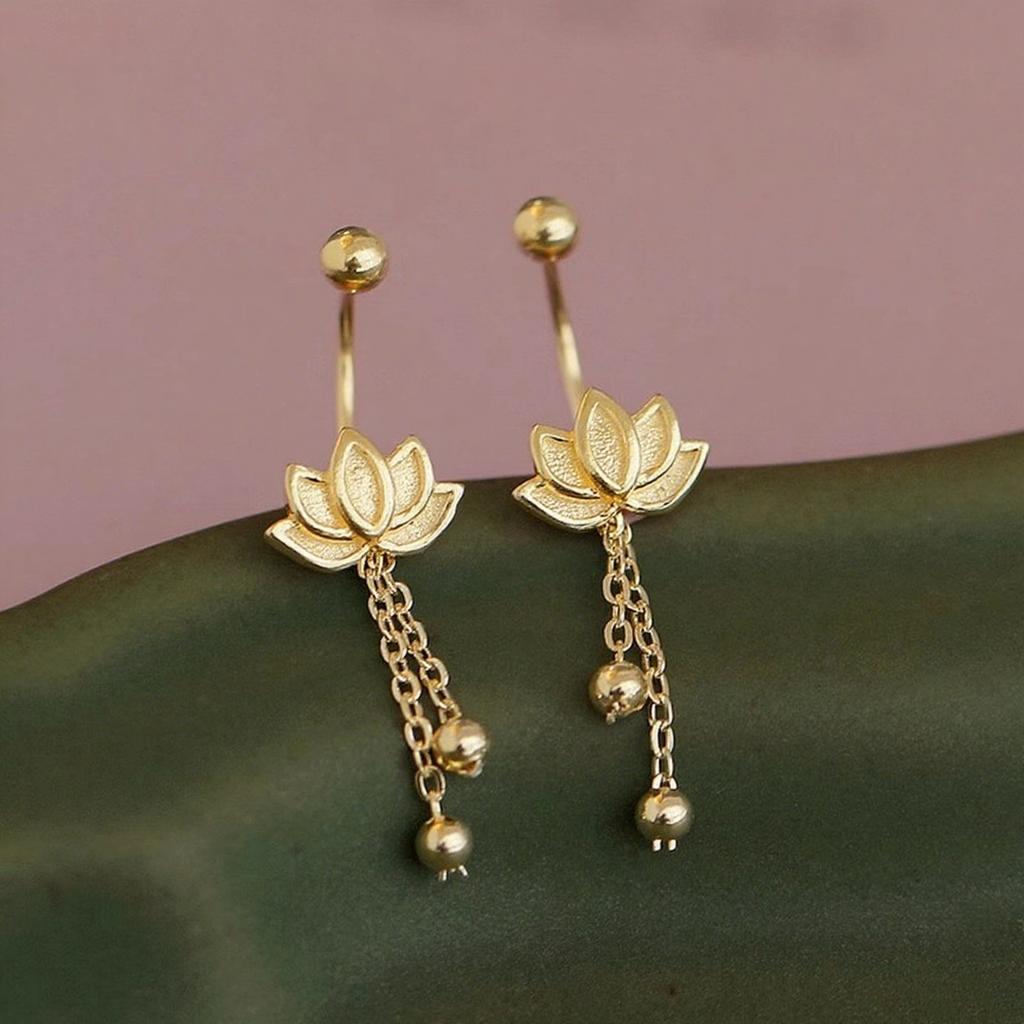 Temperament Lotus Fringed Earrings Women's High-end Minimalist Earrings Cold Wind Ear Jewelry Fashion Light Luxury Niche Versatile