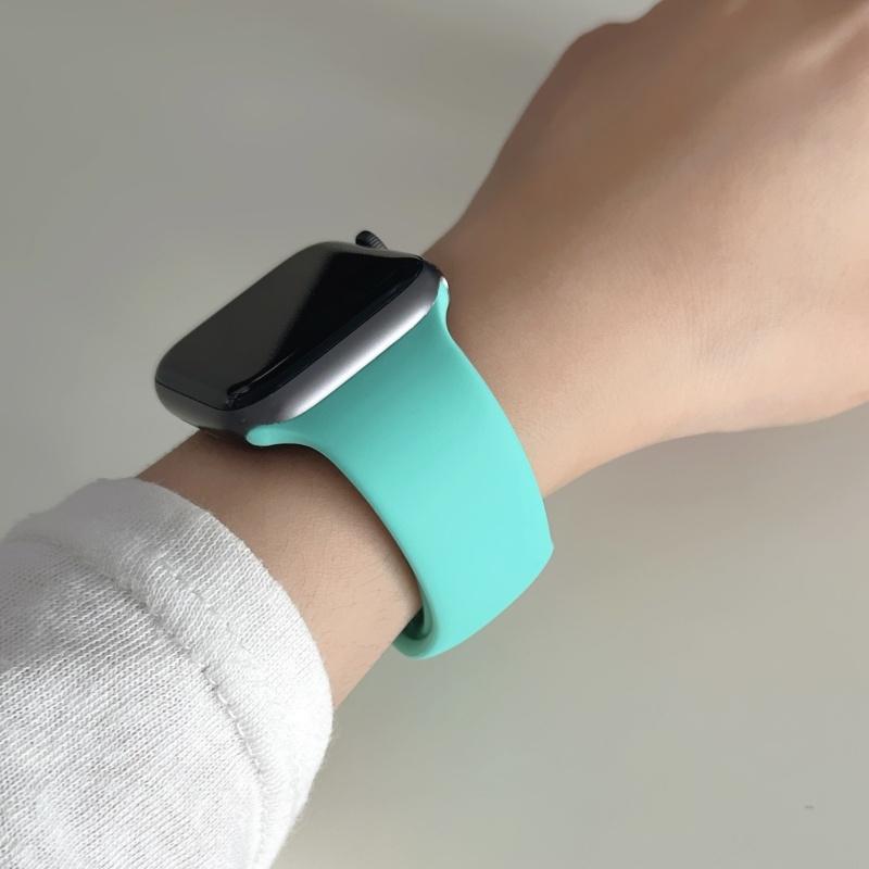 Straps For Watch 10 46 Mm 49mm 44 Mm 45mm 40mm 42mm 41mm 38mm Sport Bracelet iWatch Series 9 8 7 SE Ultra 2 Silicone Band