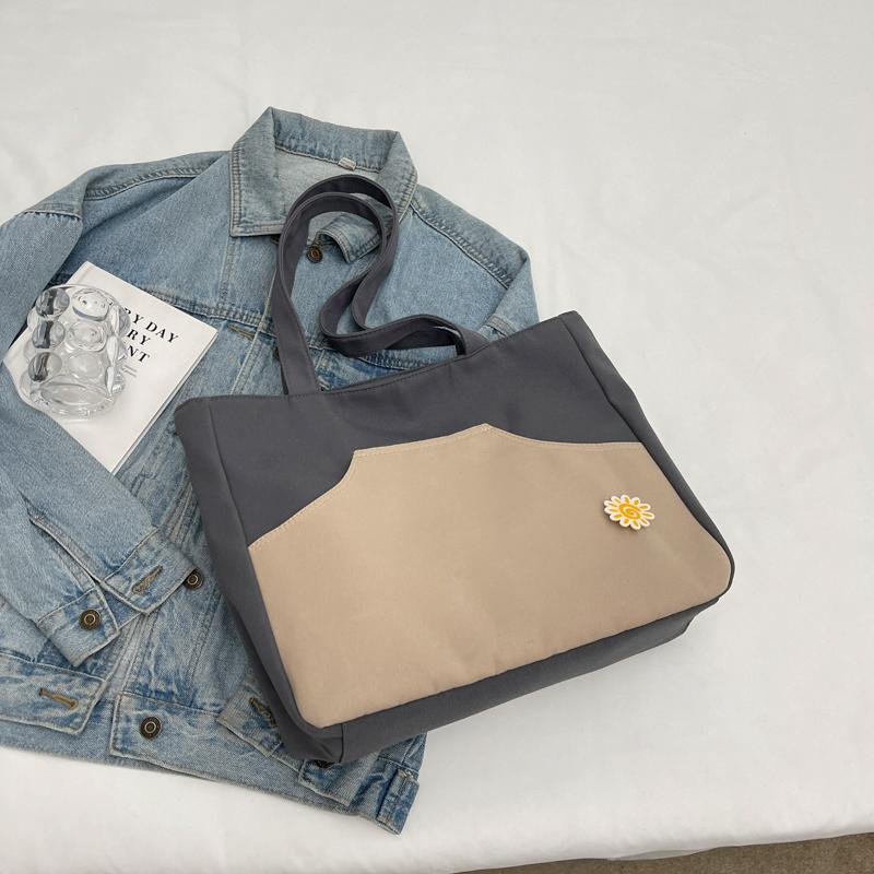 Kontrastowa torba damska duża pojemność torba tote lekka studencka torba na ramię do klasy