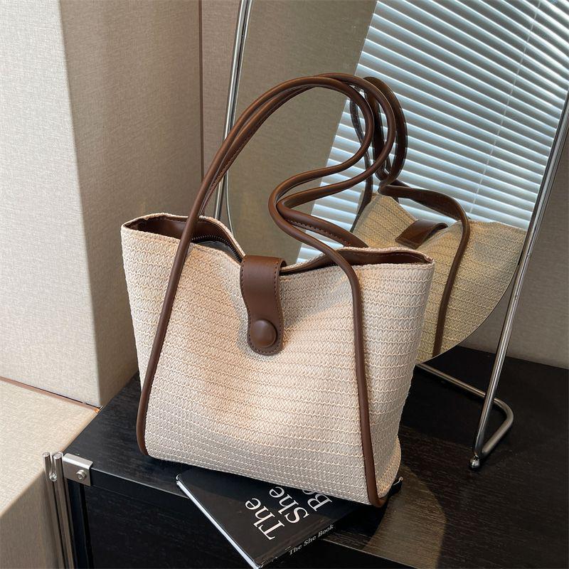 2025 Spring/Summer Women's Large Capacity Straw Woven Tote: Fashionable & Versatile Commuter Handbag