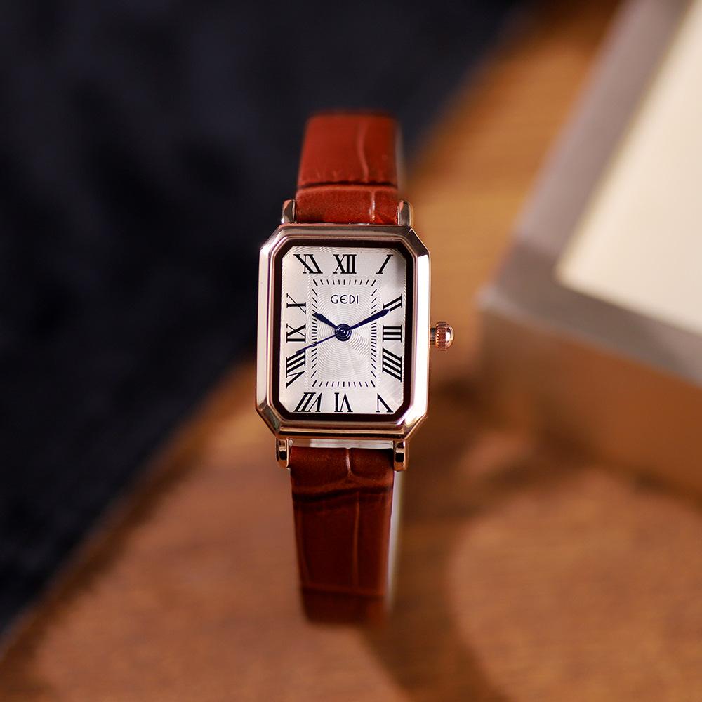 Women Watch Simple Retro Light Luxury SquareTemperament Student Watches Advanced Waterproof Ladies Fashion Quartz Wristwatches
