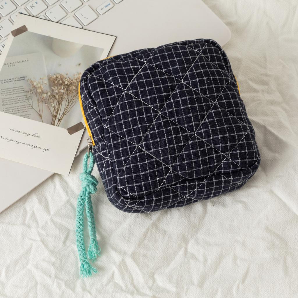 Heart Print Sanitary Napkins Storage Bag Feminine Period Pouch Portable Tampon Organizer Bag Mini Makeup Lipstick Storage Pouch