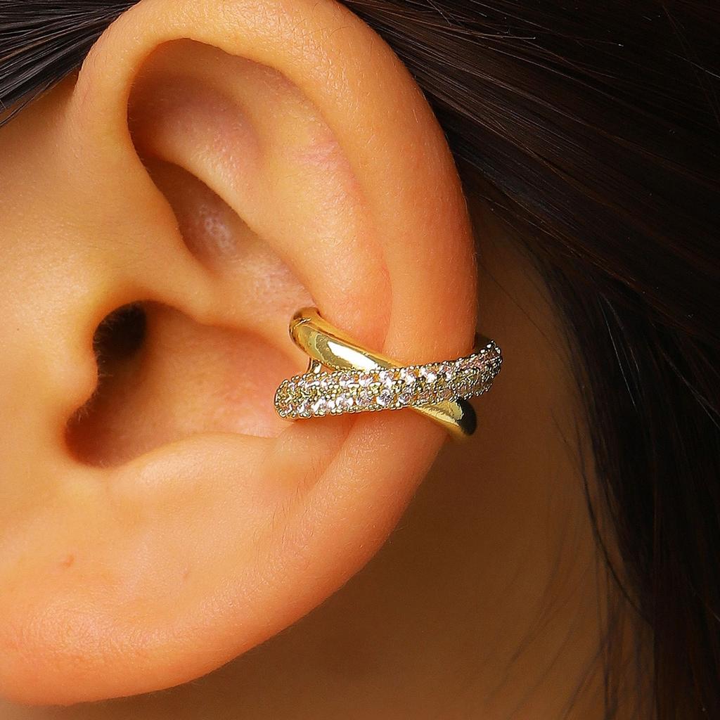 Double Layer Ear Cuff with Shiny Stones Elegant Silver Tone Non Piercing Ear Clip for Women Fashion Jewelry Accessory