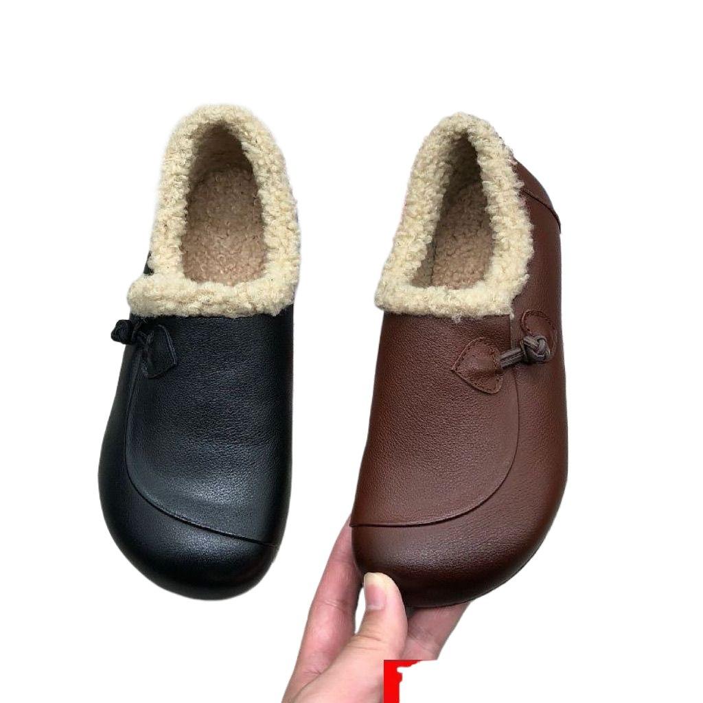 New Chinese-style real soft leather winter women's cotton shoes 2025 new winter outer wear beef tendon soft sole velvet one-pedal shoes