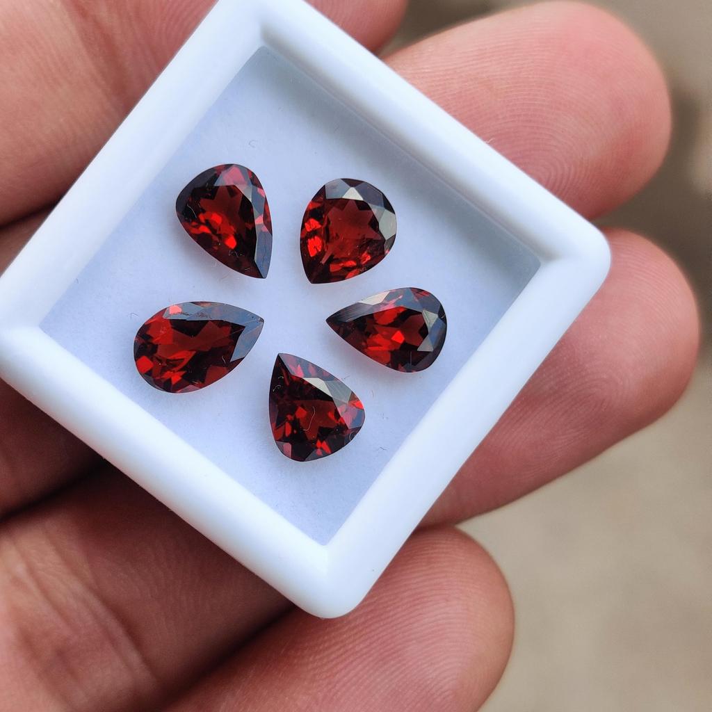 5 Pieces Lot Blood Red Pear Cut Garnet Gemstone, Healing Gemstones.