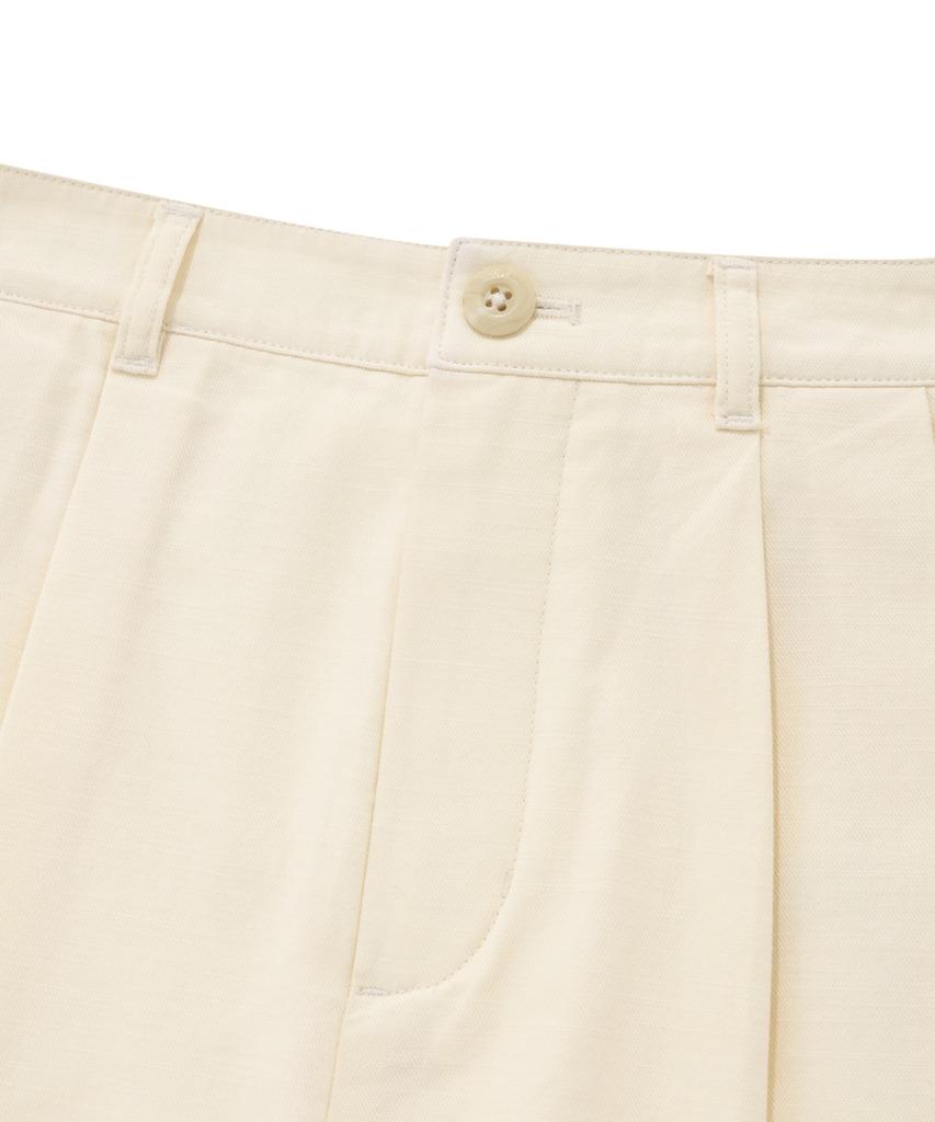 COVERNAT WOMAN Bermuda Shorts Ecru