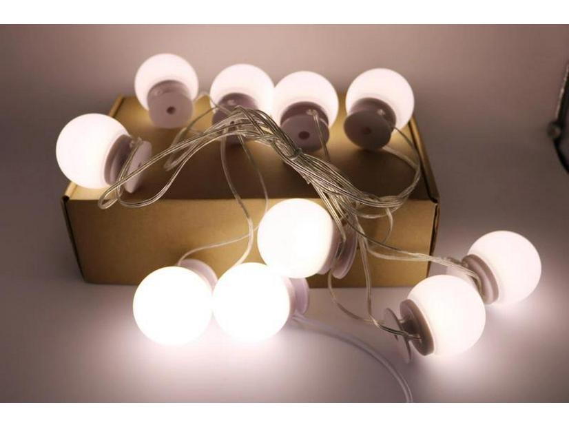 Three-Color Dimming Hollywood Vanity Makeup Light Bulb Set