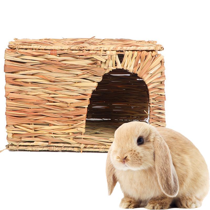Hand-Woven Ficus Carica Foldable Pet House for Guinea Pigs & Rabbits