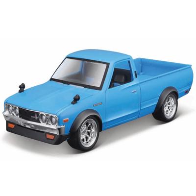 Maisto 1/24 Maßstab Druckgussmodell Datsun 620 Pickup 1973 Blau Custom Tokyo Moss Serie / Fertiges Modellauto 32528