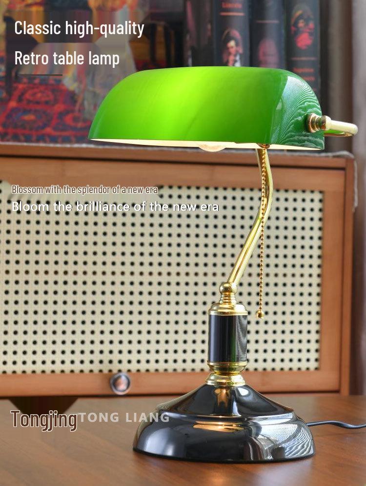 Vintage Green Banker Desk Lamp: Eye-Caring Bedside Light Inspired by Old Shanghai