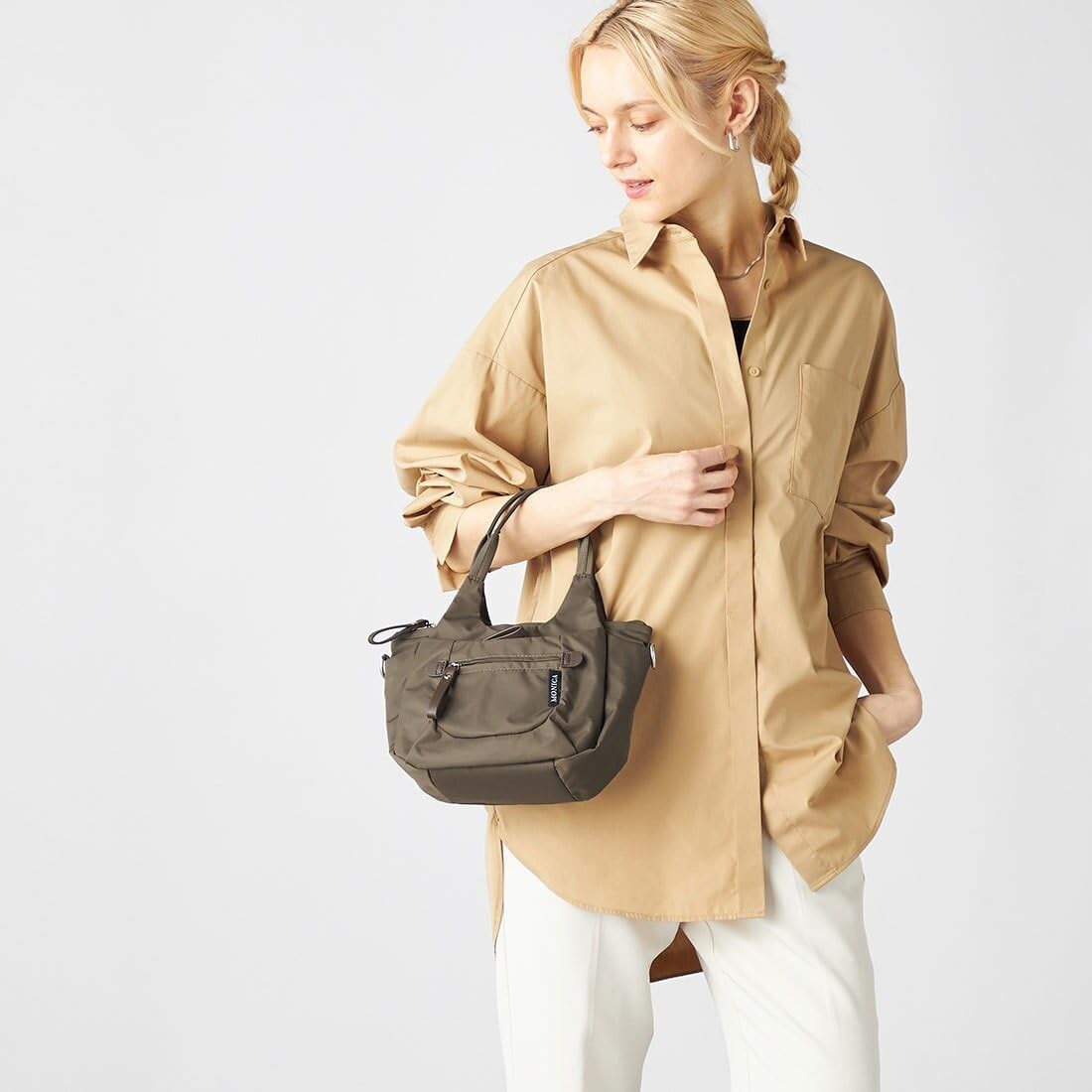 

Monica Round Mini Tote Bag MONI01103 Khaki 2-Way (86)