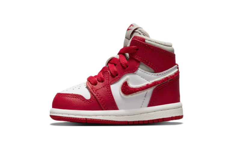 Jordan 1 Retro High OG Varsity Red TD CU0450-061 23.5