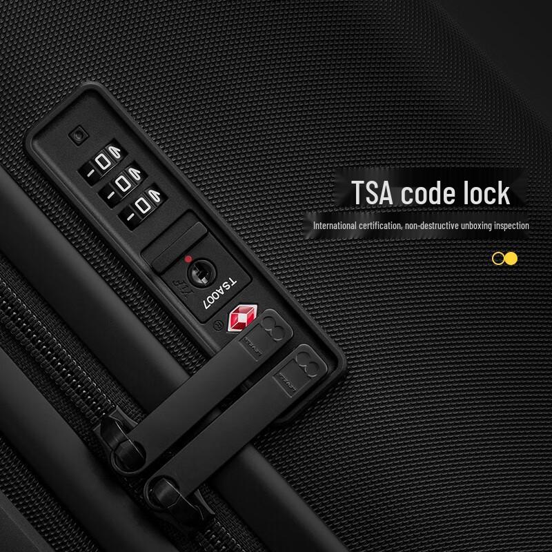 LEVEL8 Traveler Series 26-inch PC Hardside Luggage