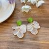 18k Gold-Plated Silver Needle Acrylic Shell Petal Earrings for Women - Elegant Vacation Style