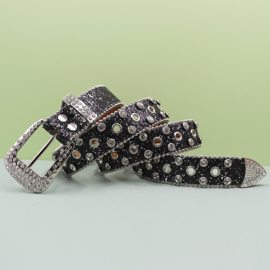 Trendiger Persönlichkeitsgürtel Freundin Punk Girl Chic Kopfnieten Strassgürtel Gothic Maisgürtel