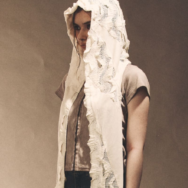 CUTOUT KNIT HOODED SCARF[IVORY]