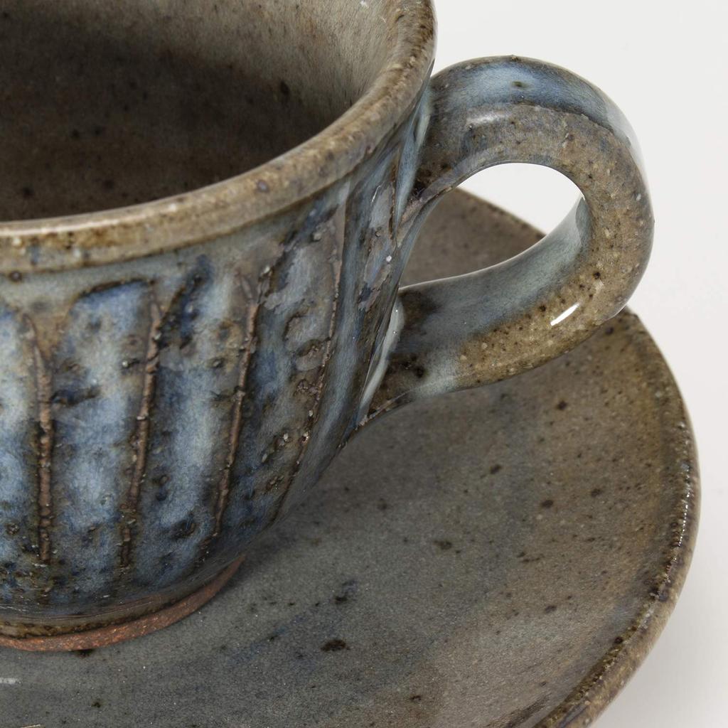 Marui Seito Shigaraki Ware Hechimon Kaffeetasse und Untertasse, Blaue Hagi-Schnitzerei, Rund, Ca.. 180ml Fassungsvermögen, Keramik, Hergestellt in Japan, MR-3-3265