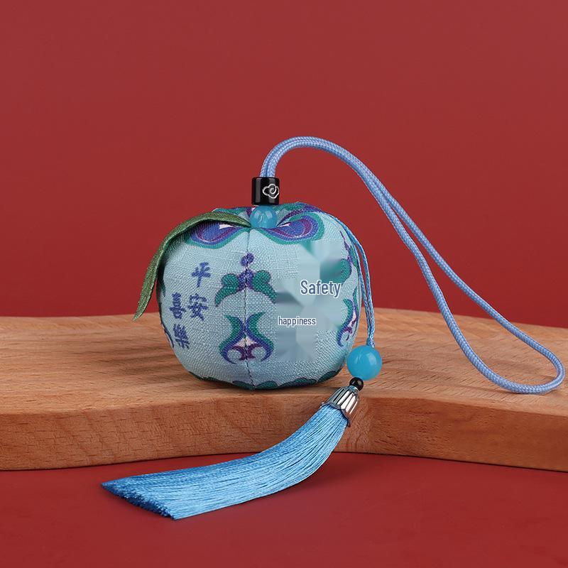 Apfelduftendes Omamori-Talisman: Handgefertigte bestickte Münzbörse für Glück während des Drachenbootfestes.